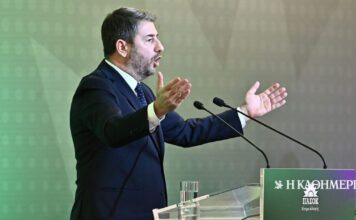 Δύσκολο σταυρόλεξο για τον Ανδρουλάκη οι λίστες του ΠΑΣΟΚ