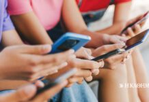 8 στους 10 λένε «ναι» στη φραγή των social media