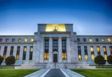 Διαιρεμένη ξανά η Fed ενόψει συνεδρίασης για τα επιτόκια