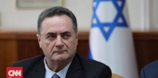 Κατζ: «Θα στείλουμε το Ιράν δεκαετίες πίσω αν συνεχίσει να βομβαρδίζει τις πόλεις μας»