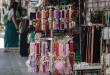 Θερινό και εορταστικό ωράριο στην αγορά