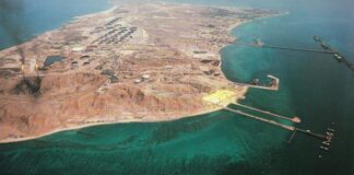 Νησί Χαργκ: Οι ΗΠΑ έβαλαν στο στόχαστρο την καρδιά της οικονομίας του Ιράν – Πώς θα επηρεάσει αυτό τον πόλεμο;