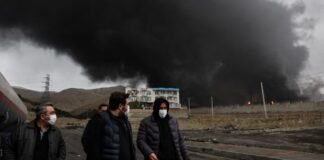 Ισραηλινό σφυροκόπημα σε Τεχεράνη, Βηρυτό – Στις φλόγες μετά από επίθεση με drone διυλιστήριο στο Μπαχρέιν