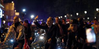 Γαλλία: Το Παρίσι στον κεντροαριστερό Εμανουέλ Γκρεγκουάρ – Η συμμαχία που κέρδισε τη δεξιά