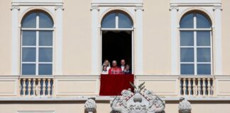 Ο πάπας Λέων στο Μονακό: Έκκληση στη «χώρα των εκατομμυριούχων» για τη βοήθεια όσων έχουν ανάγκη