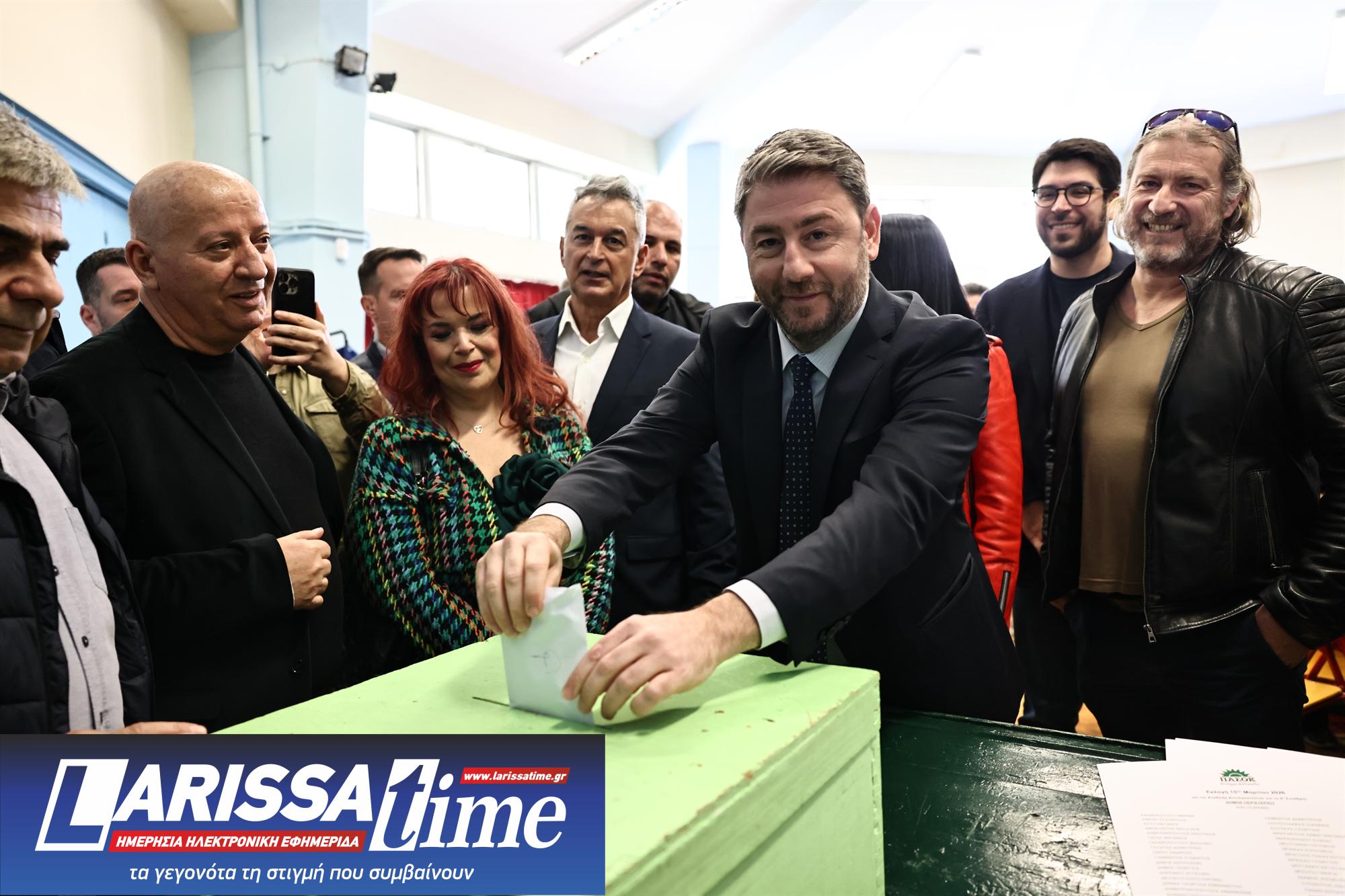 Συνέδριο με στοιχήματα και χαρακώματα-1