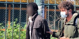 Στην Ευελπίδων ο 48χρονος Σουδανός που απειλούσε ότι θα ανατιναχθεί έξω από τη ΓΑΔΑ