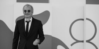 Ο Μάγος του Κρεμλίνου: Η νέα σκηνοθετική δουλειά του Ολιβιέ Ασαγιάς