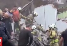 Εκρηξη φυσικού αερίου «βλέπουν» οι Αρχές πίσω από την κατάρρευση των κτηρίων στην Κωνσταντινούπολη