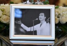 Σε κλίμα συγκίνησης το τελευταίο «αντίο» στον Γιώργο Μαρίνο