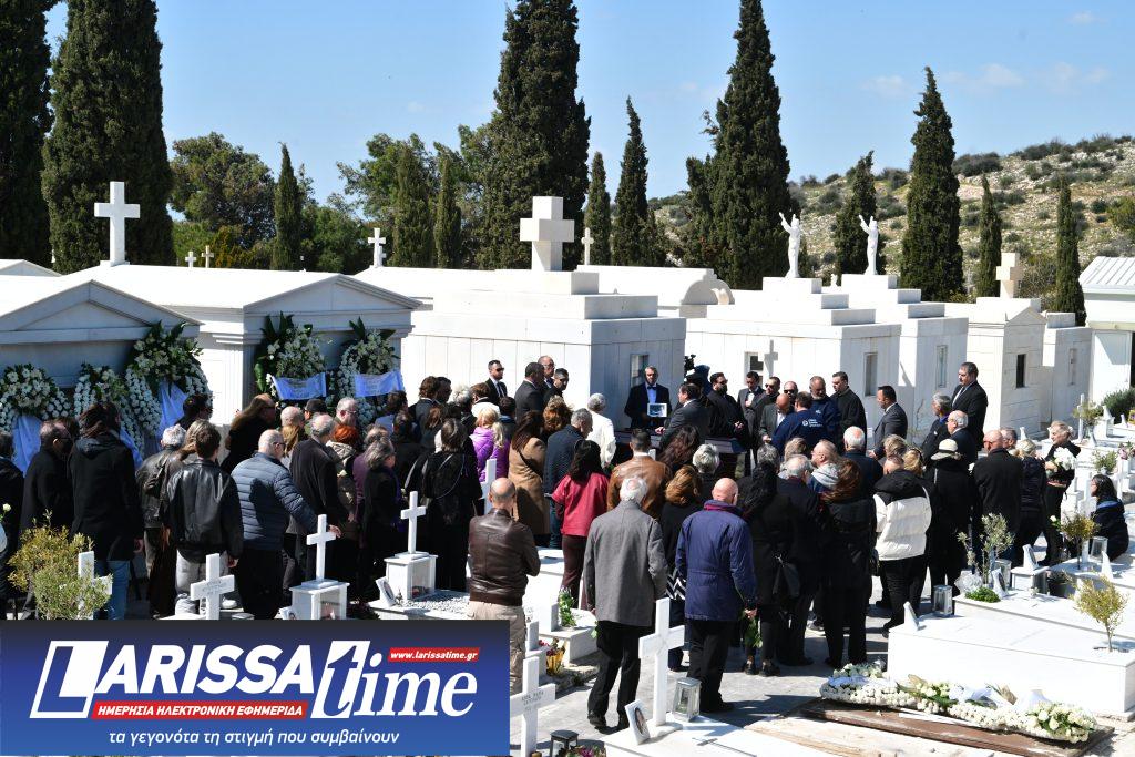 Σε κλίμα συγκίνησης το τελευταίο «αντίο» στον Γιώργο Μαρίνο