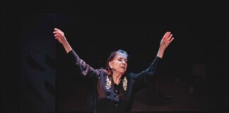 «Μια ζωή»- Ο μονόλογος μιας μοδίστρας- Για λίγες παραστάσεις στο Βασιλικό θέατρο