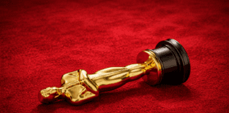 Γιατί έπεσε η τηλεθέαση, αλλά εκτοξεύτηκε η απήχηση στα social media;