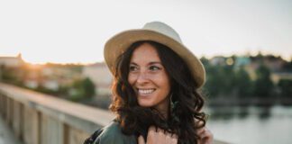 Πώς να συγχωρείς τον εαυτό σου: 8 βήματα για να βρεις την εσωτερική γαλήνη