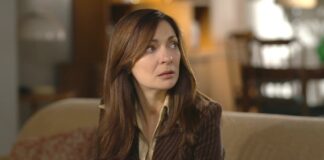 Θα ενδώσει η Ηλέκτρα στην πολιορκία του Γιαννάτου;