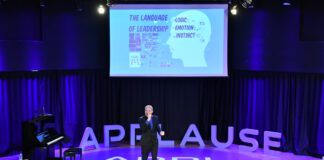 APPLAUSE: Το κορυφαίο διήμερο για τη Δημόσια Ομιλία και την Παρουσία επιστρέφει