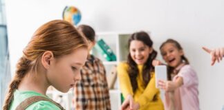 Σχολική βία: Αποτυχία της οικογένειας ή του κράτους;