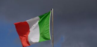 Κλείνει η Ιταλική Πρεσβεία στην Τεχεράνη