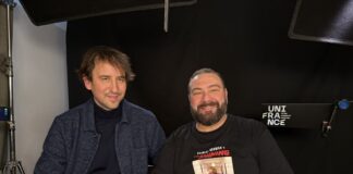 Ο Στεφάν Ντεμουστιέ για τον «Άγνωστο της Μεγάλης Αψίδας»: Όταν η αρχιτεκτονική γίνεται κινηματογραφικό θρίλερ