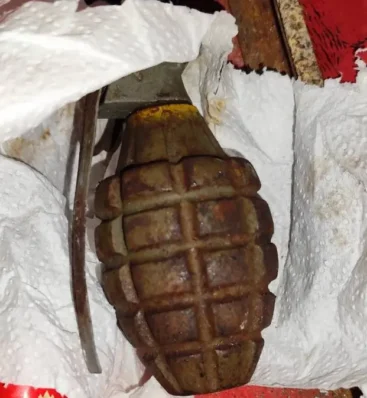 Εγκληματική οργάνωση, Χειροβομβίδα 