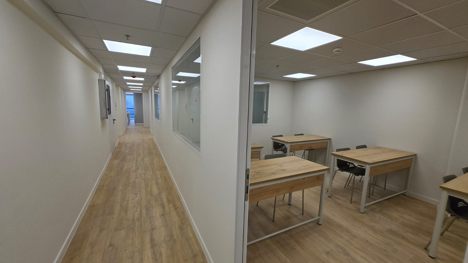 ΕΚΠΑ, Νέο Κτίριο, εγκαίνια