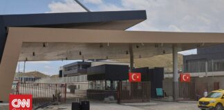 Προσωρινή αναστολή διελεύσεων στα χερσαία σύνορα Τουρκίας-Ιράν – Κανονικά το εμπόριο