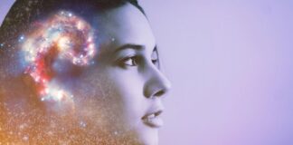 Γεννιέσαι δύο φορές: Tη μία που γεννιέται ένα ανθρώπινο πλάσμα και την άλλη που γεννιέται ο άνθρωπος