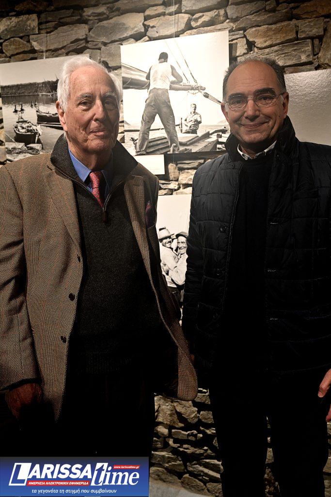 Με εξαιρετική επιτυχία τα εγκαίνια της έκθεσης «Αναμνήσεις από το Αιγαίο» του Robert McCabe στην Πάρο, παρουσία του ίδιου του φωτογράφο