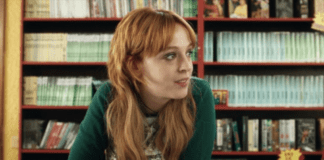 «Video Store 2001» με την Catalina Sopelana: Μια κινηματογραφική επιστροφή στην εποχή των βιντεοκλάμπ