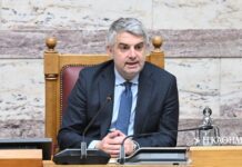 Μήνυμα στο εσωτερικό του ΠΑΣΟΚ η διαγραφή Κωνσταντινόπουλου