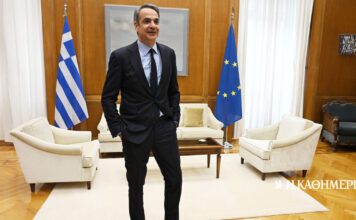 Θεωρείο: Αυτοπεποίθηση στο ζενίθ