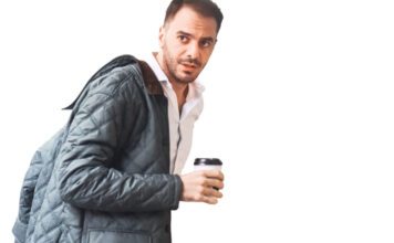 ΠΑΣΟΚ: Το μπάσιμο του νέου δελφίνου