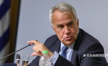 ΟΠΕΚΕΠΕ: Τσιάρας «αδειάζει» Βορίδη για το σημείωμα Βάρρα