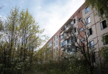 Σαράντα χρόνια μετά τη δυστοπία του Τσερνόμπιλ, η πυρηνική ενέργεια επιστρέφει δυναμικά