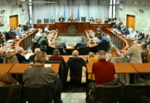 Καβγάς χωρίς αποτέλεσμα στο Δημοτικό Συμβούλιο Λάρισας