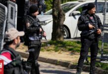 Τουρκία: Βίντεο με τον 14χρονο δράστη του μακελειού σε σχολείο στο Καχραμανμαράς να κάνει σκοποβολή