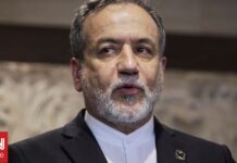 Αραγτσί: Πράξη πολέμου ο ναυτικός αποκλεισμός των ΗΠΑ – Το Ιράν υπερασπίζει τα συμφέροντά του