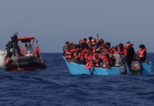 Τουρκία: Τουλάχιστον 18 νεκροί μετά τη βύθιση σκάφους με μετανάστες στα ανοικτά των ακτών της χώρας