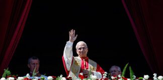 Υπό την σκιά πολέμων το πρώτο Πάσχα που τέλεσε ο Πάπας Λέων ΙΔ’: «Όσοι έχουν όπλα ας τα καταθέσουν»