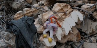 «Τραυματισμένοι γονείς φώναζαν τα παιδιά τους» – Μαρτυρία από τη νύχτα των βομβαρδισμών στη Βηρυτό