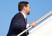 Σταμάτησαν οι διαπραγματεύσεις – Αποχώρησε ο Βανς από το Ισλαμαμπάντ – «Κάναμε την τελευταία μας προσφορά»