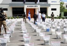 Κατασχέθηκαν έπειτα από καταδίωξη 1,6 τόνοι κοκαΐνης ανοιχτά της Δομινικανής Δημοκρατίας