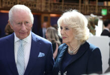 Βασιλιάς Κάρολος: Επισκέπτεται τις ΗΠΑ στη σκιά του πολέμου στο Ιράν και του περιστατικού των πυροβολισμών