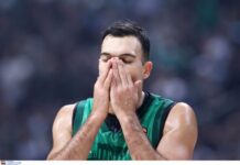 Σοκ στον Παναθηναϊκό: Τραυματίστηκε στο γόνατο ο Σλούκας