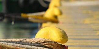 Πρωτομαγιά: Δεμένα τα πλοία στα λιμάνια