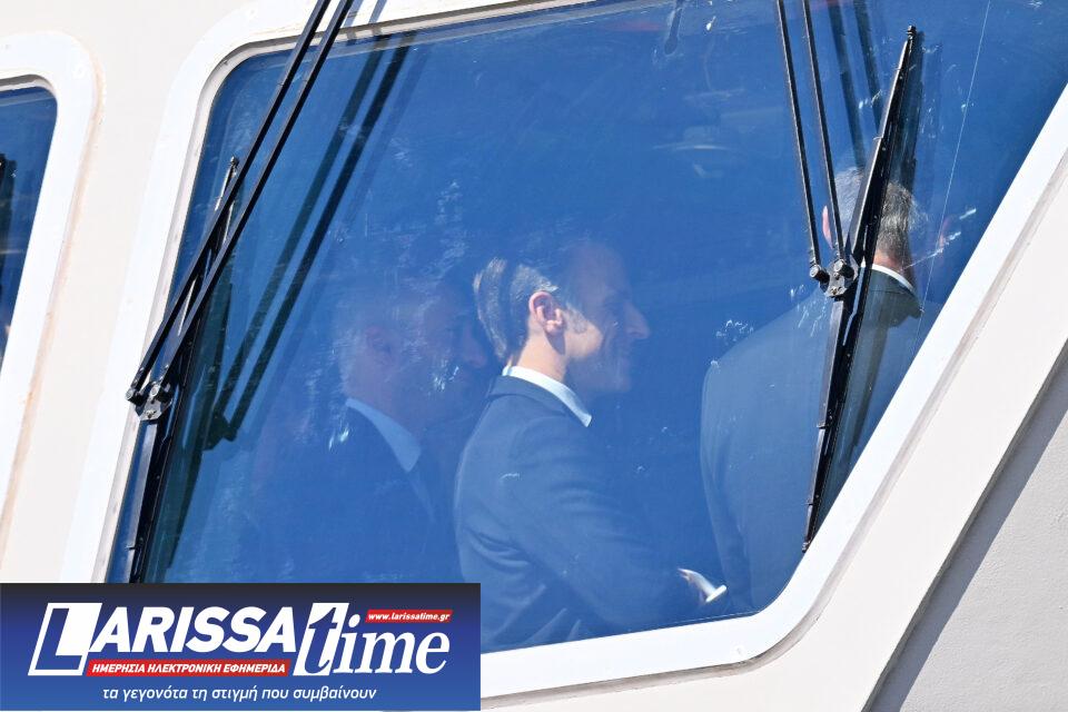 Επίσκεψη Μητσοτάκη – Μακρόν στη φρεγάτα «Κίμων»-4