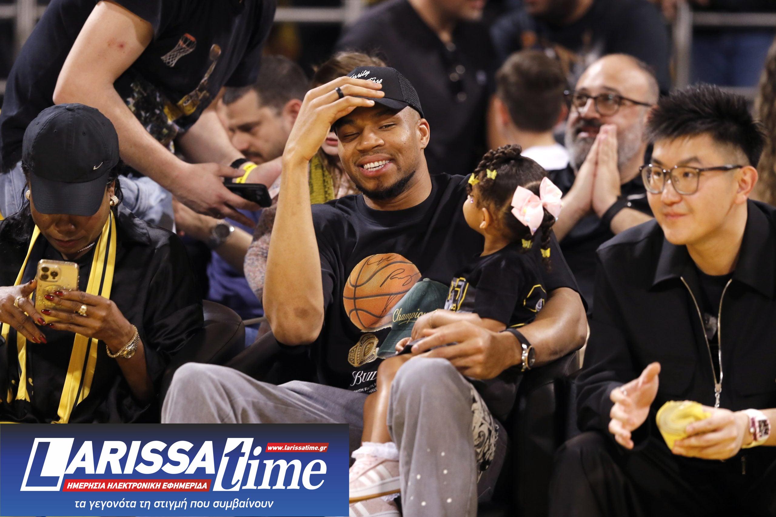 ΓΙΑΝΝΗΣ ΑΝΤΕΤΟΚΟΥΝΜΠΟ