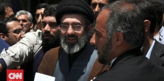 Χαμενεΐ: Ο εχθρός έχει ηττηθεί, η προπαγάνδα του αποσκοπεί στην υπονόμευση της εθνικής ενότητας