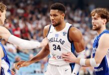 «Aν χάσεις στην Ελλάδα, βάζεις την κουκούλα και τρέχεις στα αποδυτήρια»