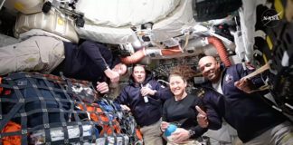 «Άρτεμις II»: Οι αστροναύτες μιλούν για την αποστολή, τη θέα της γης από ψηλά και τα… διαστημικά υδραυλικά